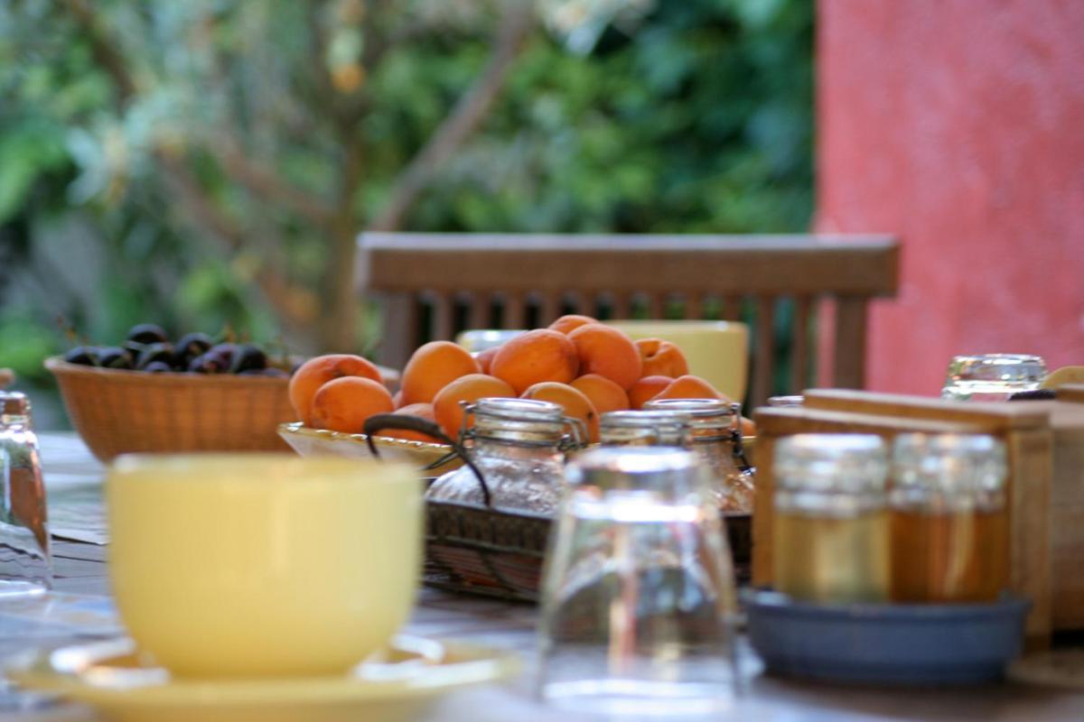 Les Pascals Bed & Breakfast Saint-Paul-lès-Romans Exterior photo