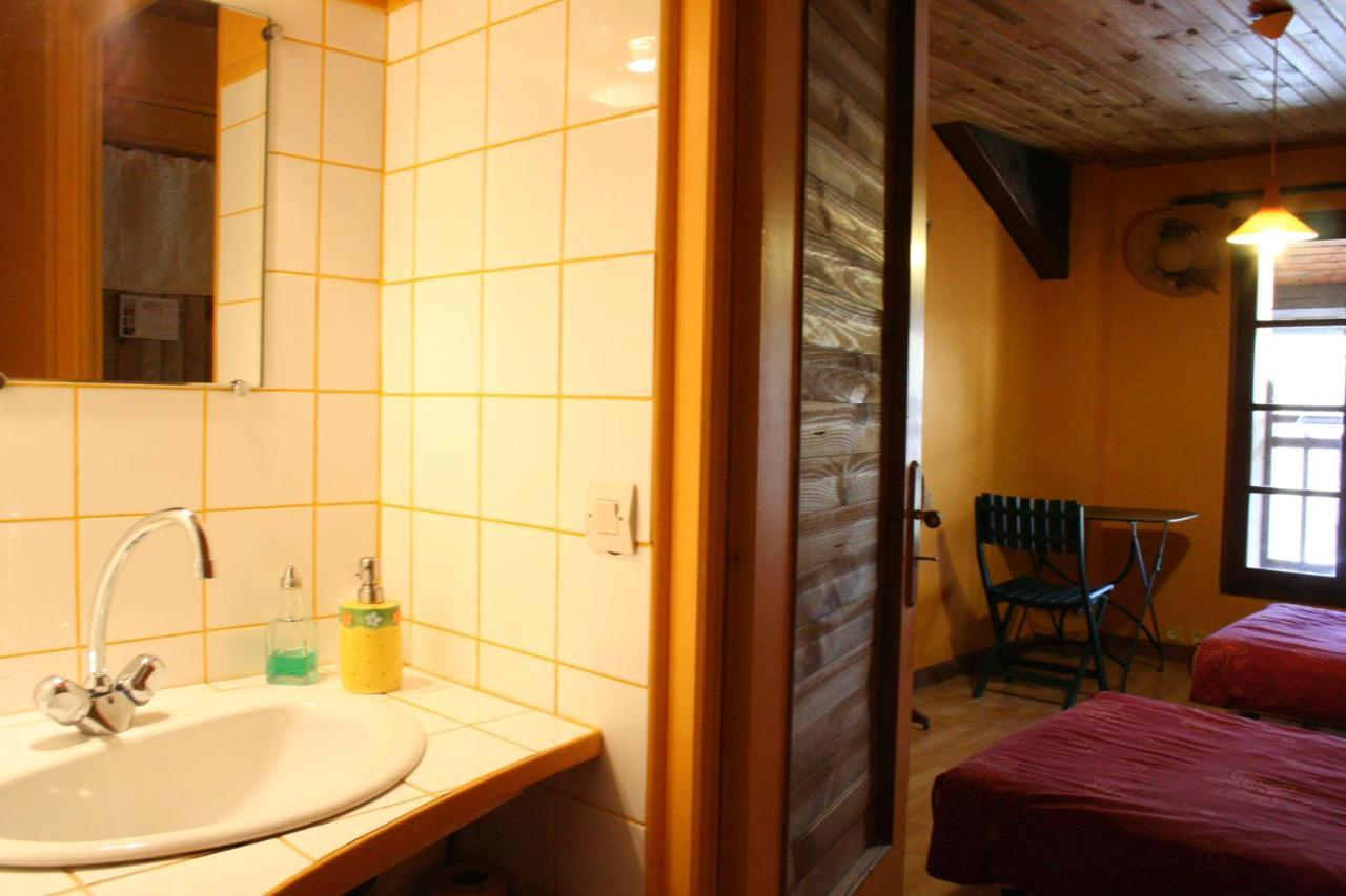 Les Pascals Bed & Breakfast Saint-Paul-lès-Romans Exterior photo